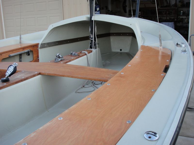 Harpoon 5.2 Sailboat by Boston Whaler