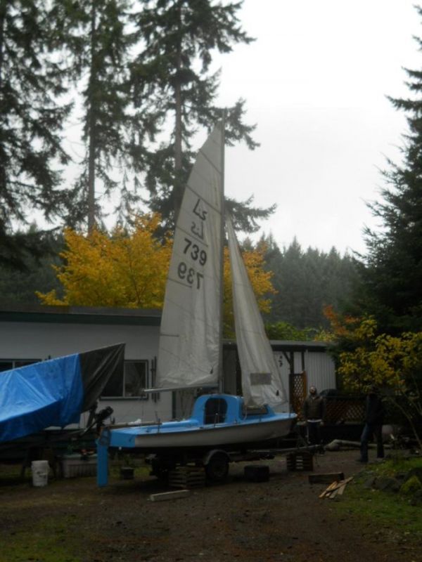 Lis Family Sailboat by Gade Bootsbau Kunststofftechnik